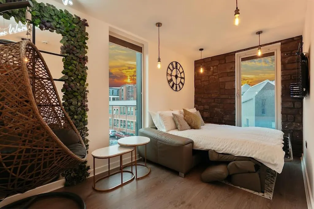 House Of Suede By Unis Estates Apartment Sheffield